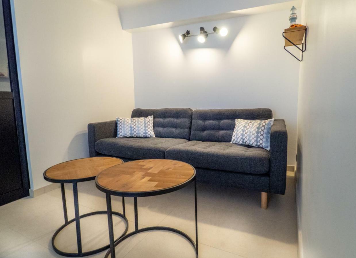 Appartement Centre De คานส์ ภายนอก รูปภาพ